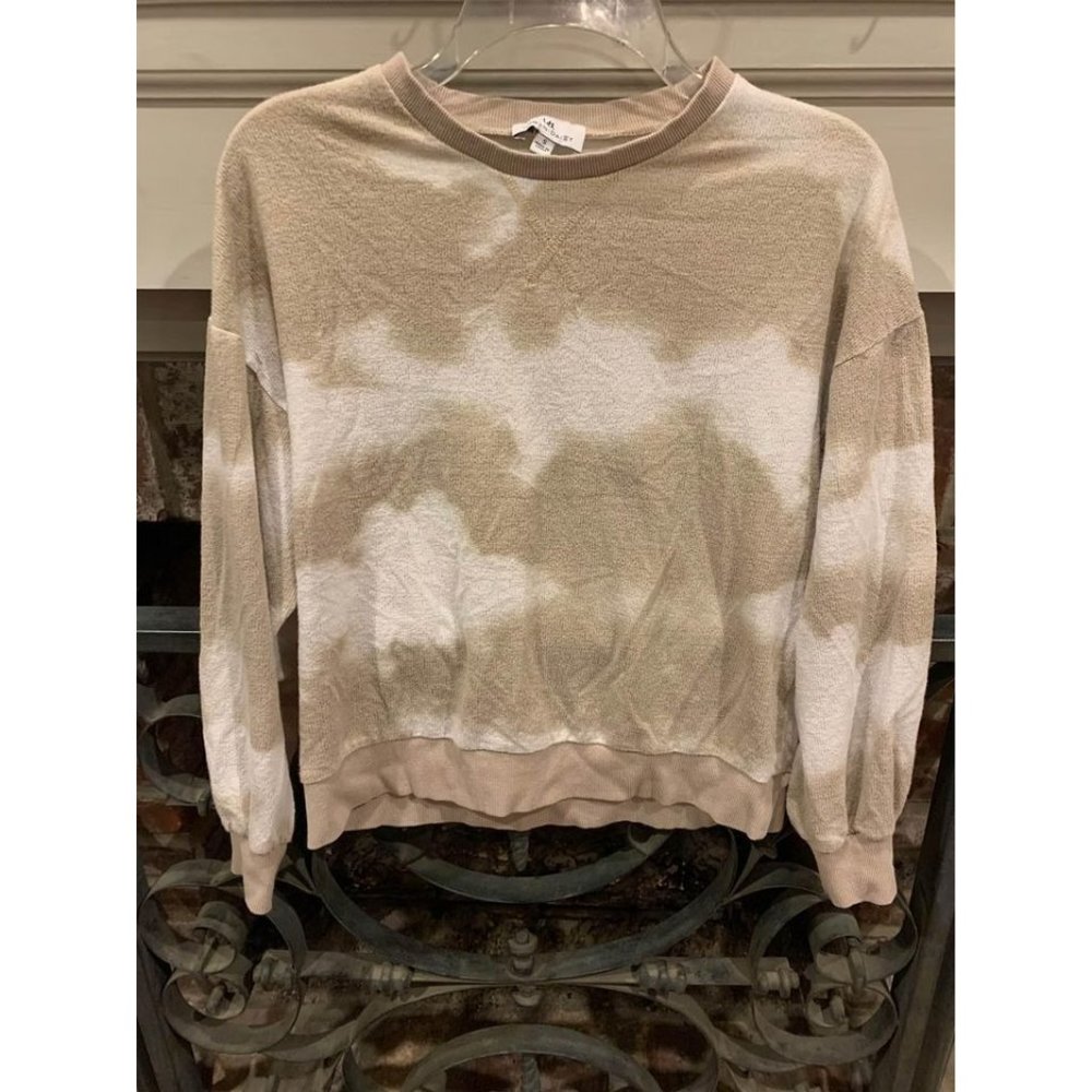 Urban Daisy womens size small top, beige and white tye tie (V)